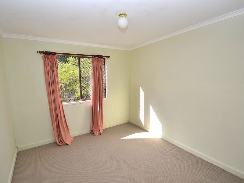 6 Stewart Street, Kilcoy QLD 4515