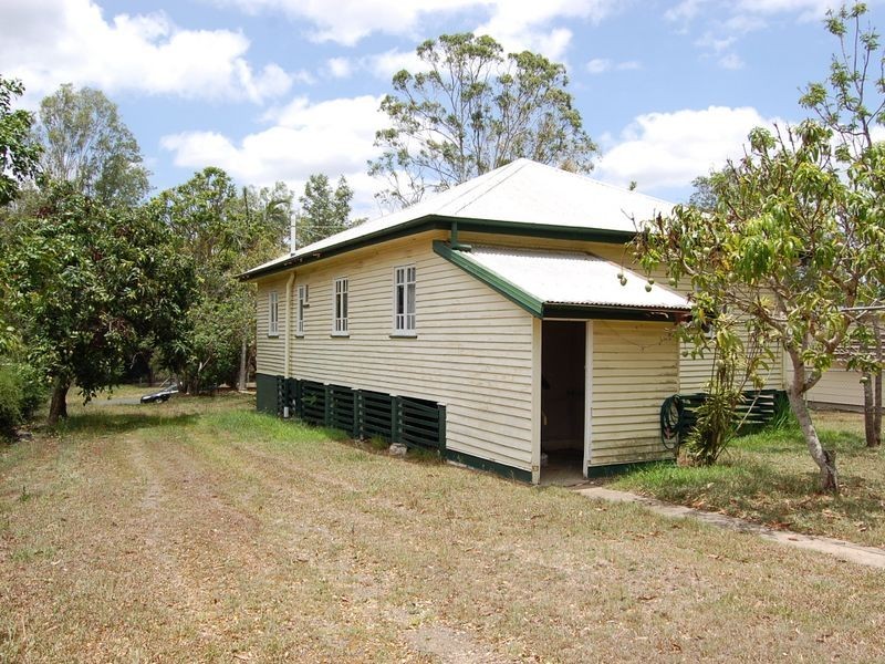 13 Old Cove Road, Woodford QLD 4514