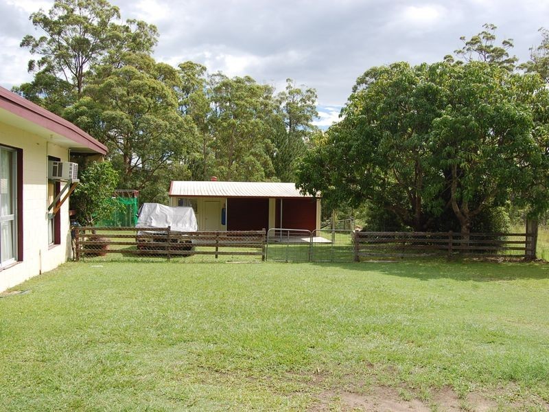 14 Hamilton Street, Woodford QLD 4514