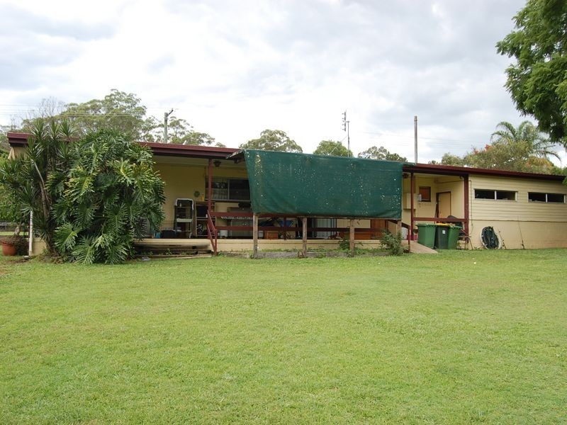 14 Hamilton Street, Woodford QLD 4514