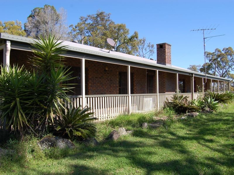 17 Florence Lane, Mount Mee QLD 4521