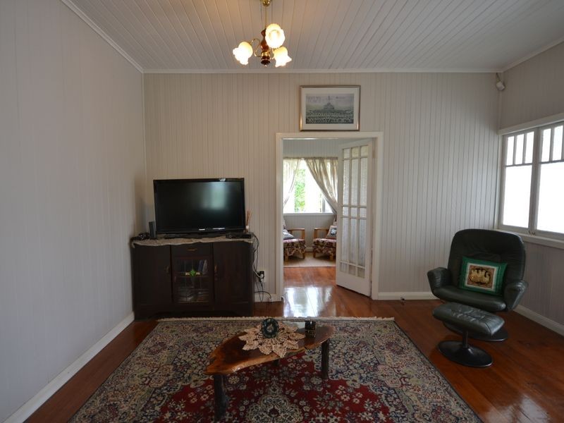 36 George Street, Woodford QLD 4514