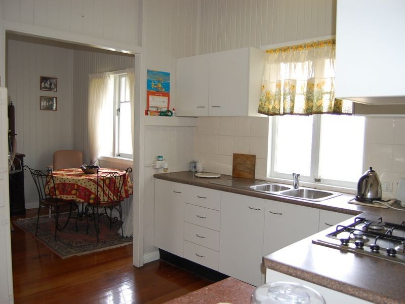 36 George Street, Woodford QLD 4514