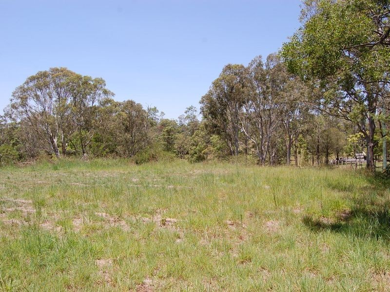 256 Robinson Road, Mount Mee QLD 4521