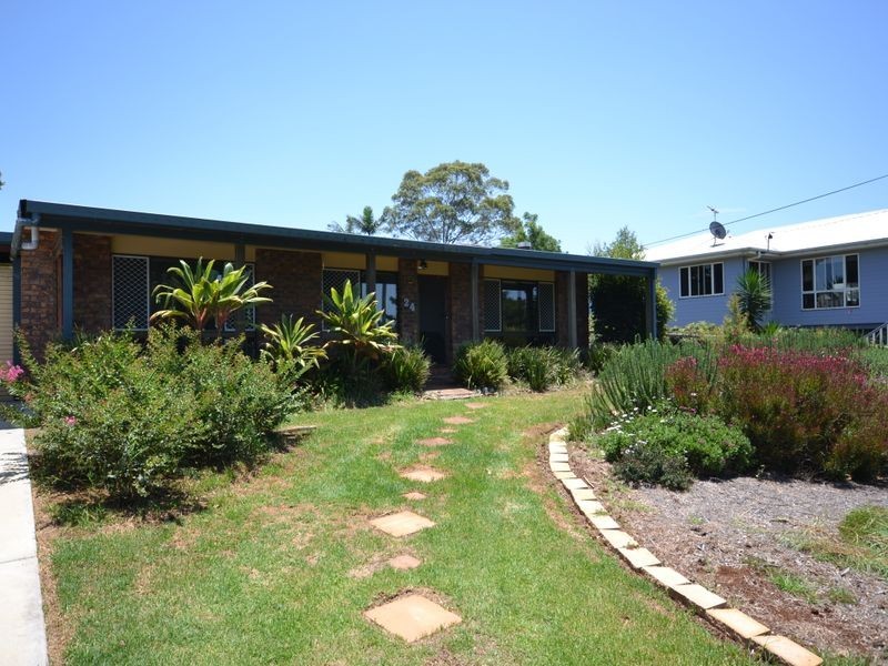 24 Gannon St, Mount Mee QLD 4521