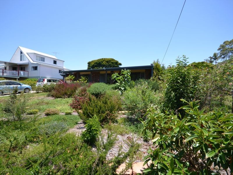 24 Gannon St, Mount Mee QLD 4521