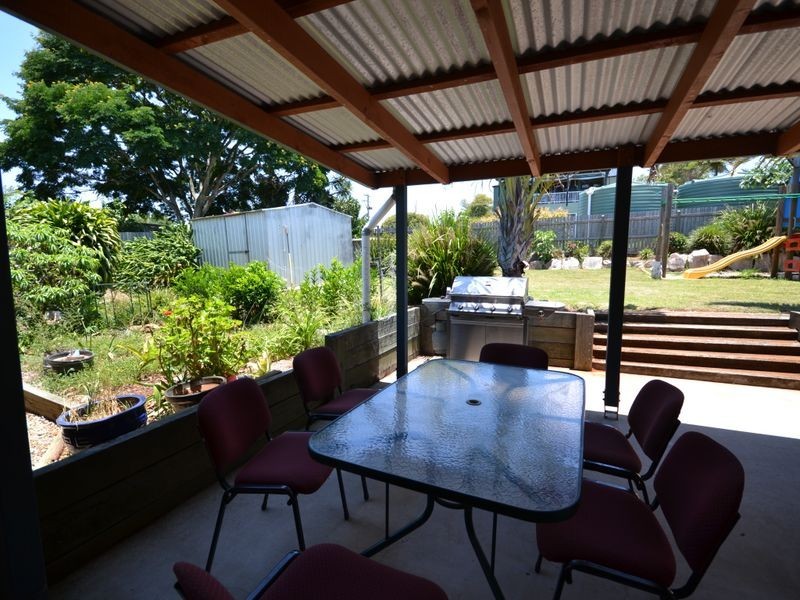 24 Gannon St, Mount Mee QLD 4521