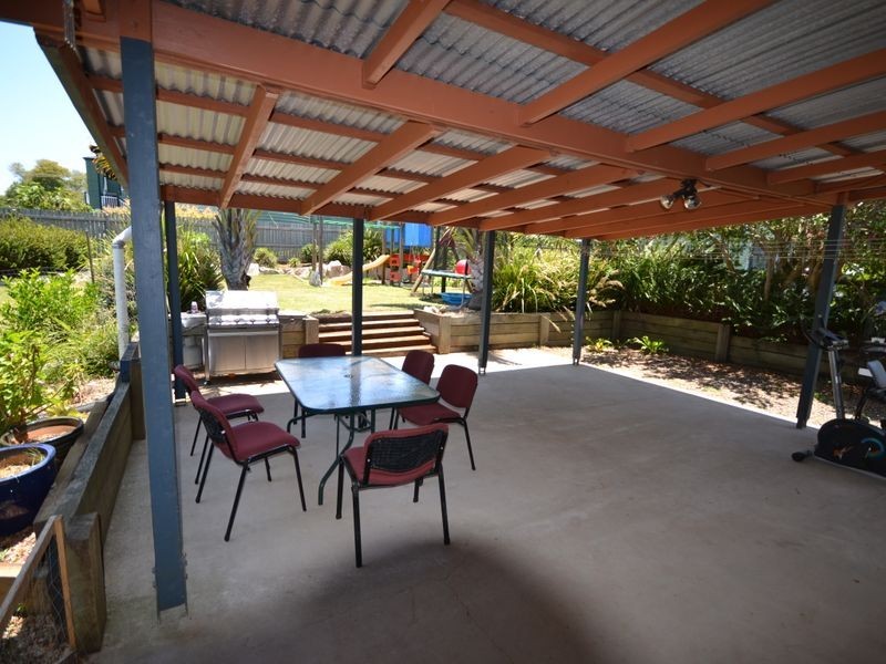 24 Gannon St, Mount Mee QLD 4521