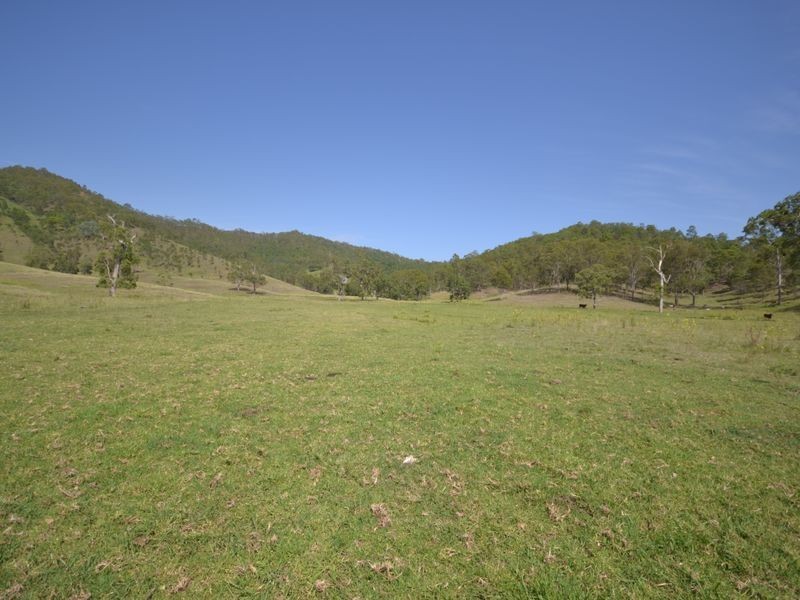 30 Costelloes Lane, Kilcoy QLD 4515