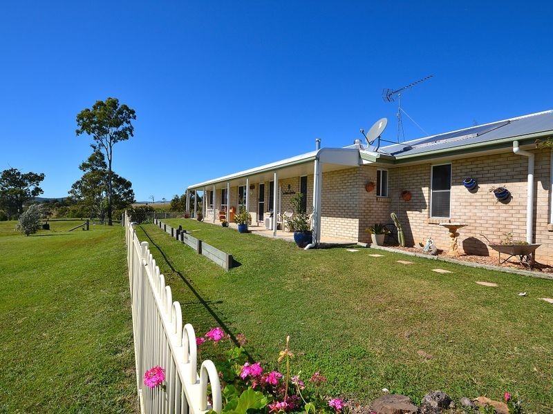 11 Sienna Place, Kilcoy QLD 4515