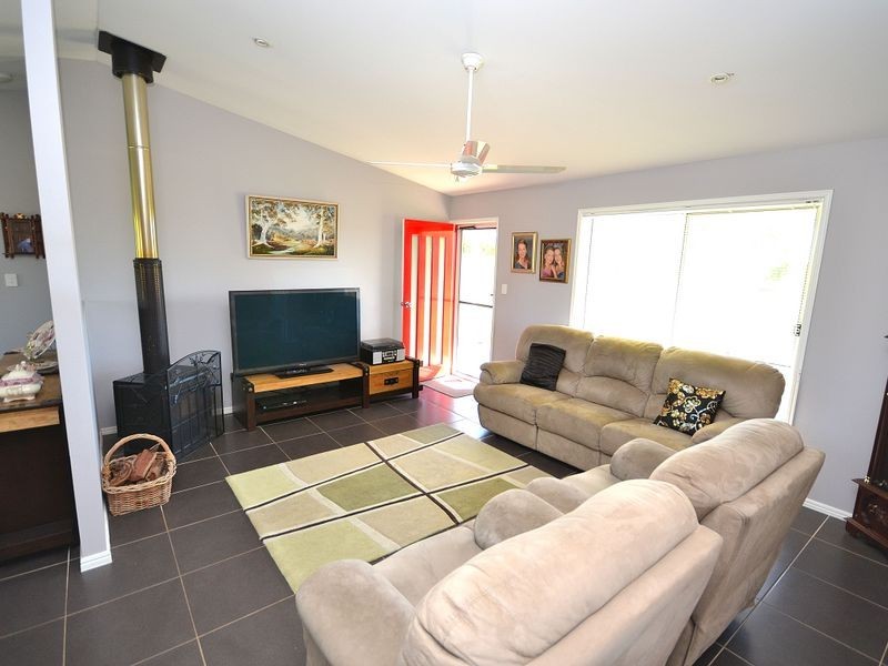 11 Sienna Place, Kilcoy QLD 4515