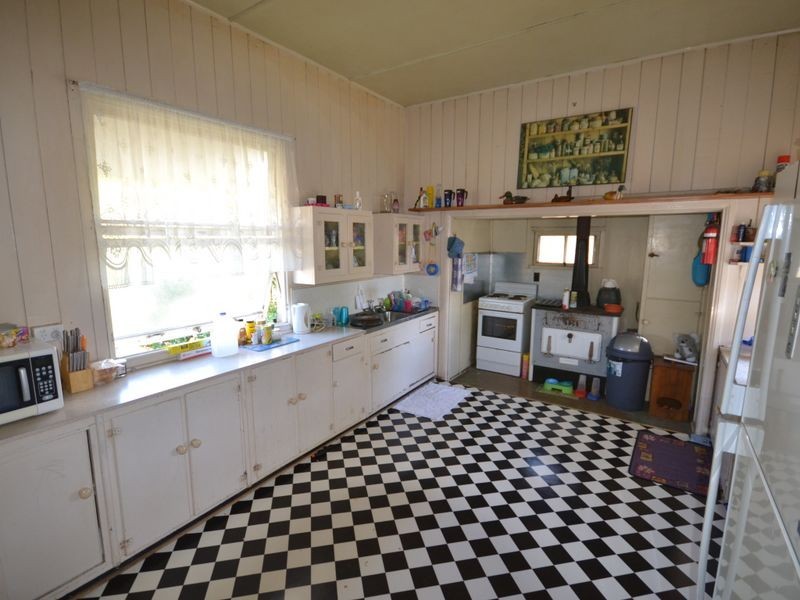 19 Rose Street, Kilcoy QLD 4515