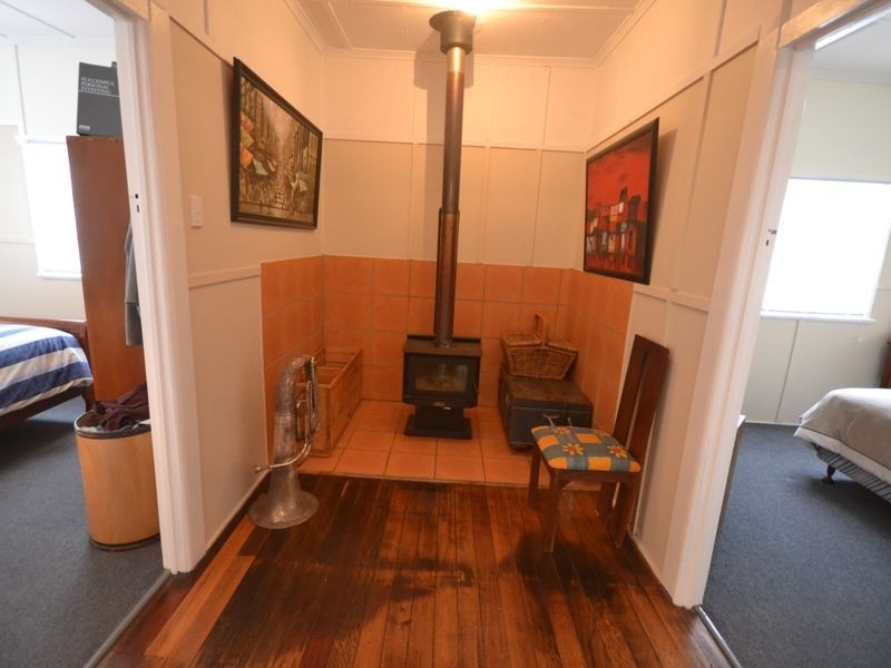 9 Webb Lane, Woodford QLD 4514