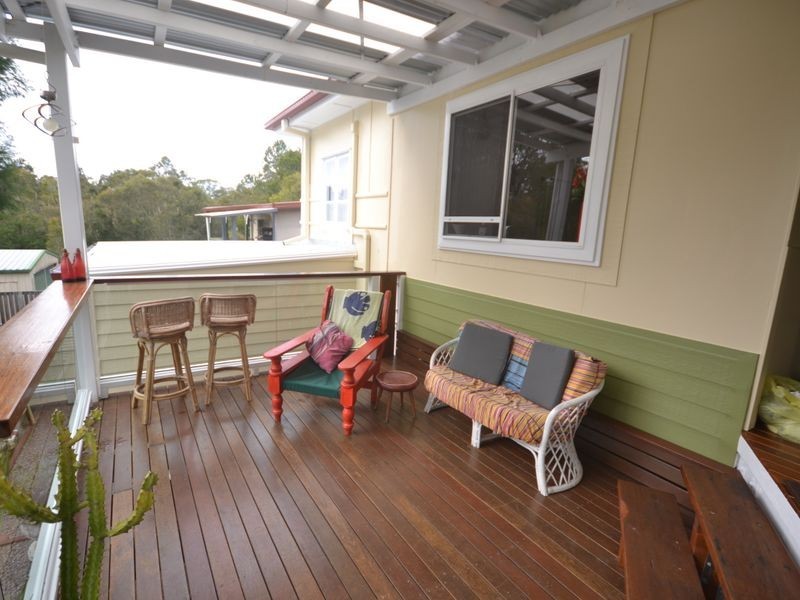 9 Webb Lane, Woodford QLD 4514