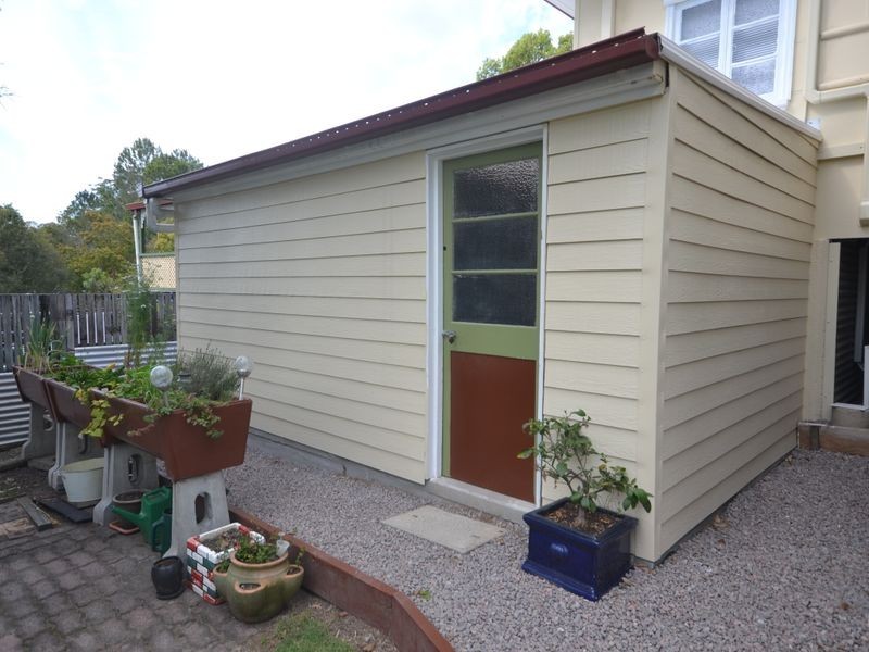 9 Webb Lane, Woodford QLD 4514
