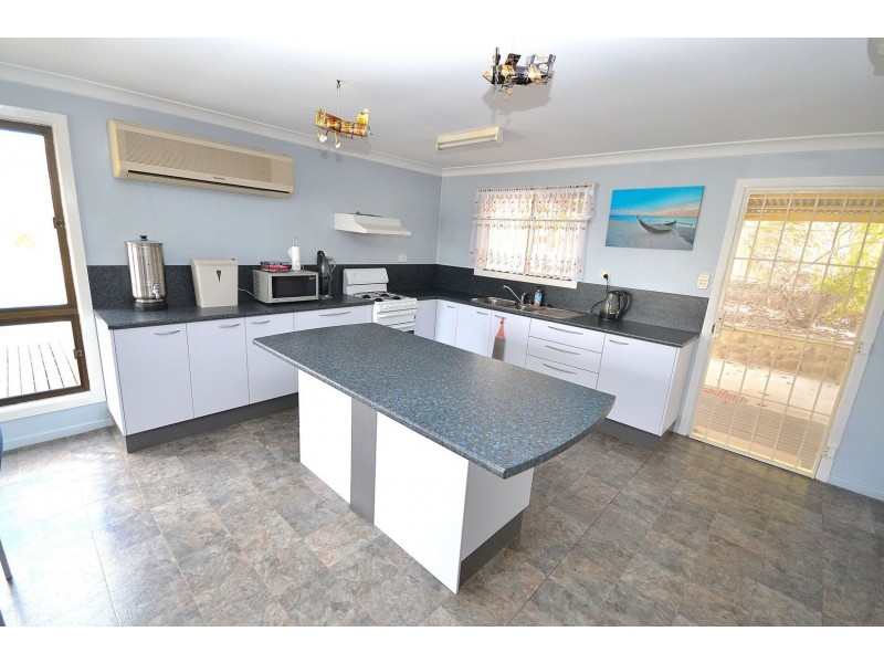 453 Villeneuve Road, Royston QLD 4515
