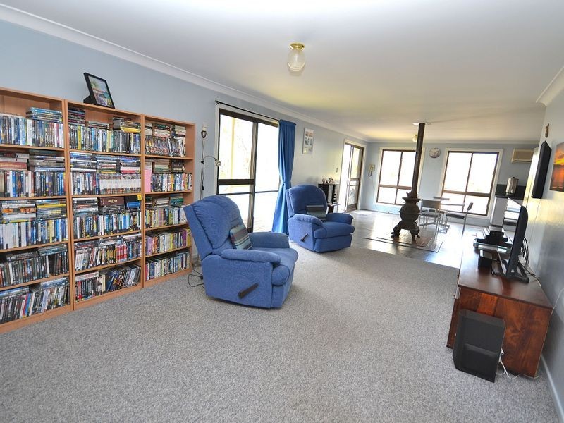 453 Villeneuve Road, Royston QLD 4515