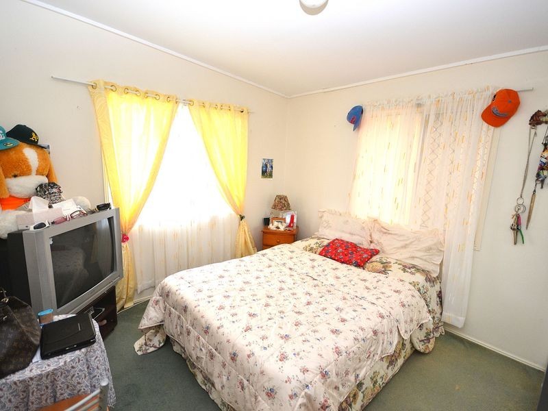 8 Stewart Street, Kilcoy QLD 4515