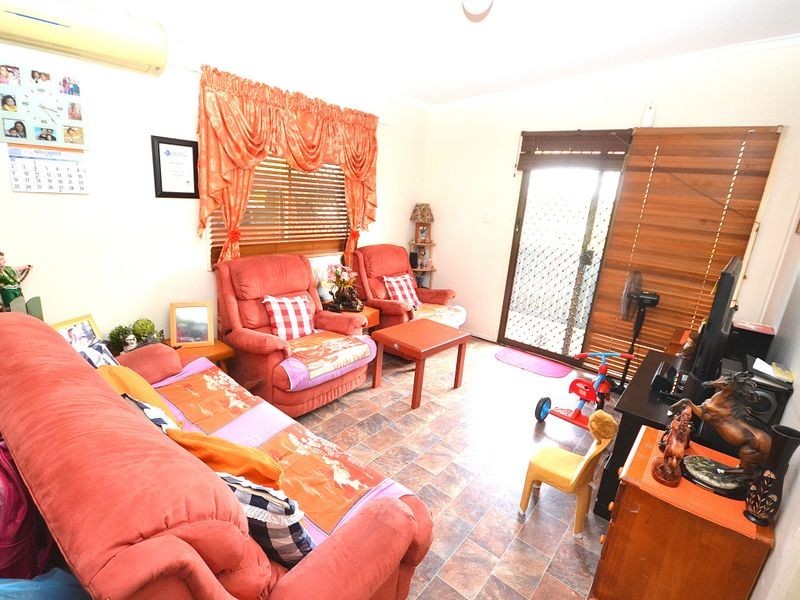 8 Stewart Street, Kilcoy QLD 4515