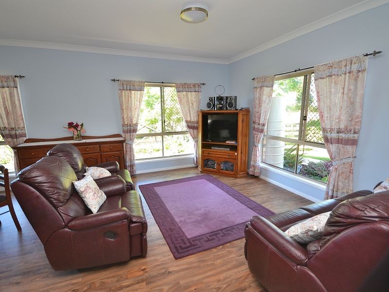 64 Cruice Drive, Woodford QLD 4514