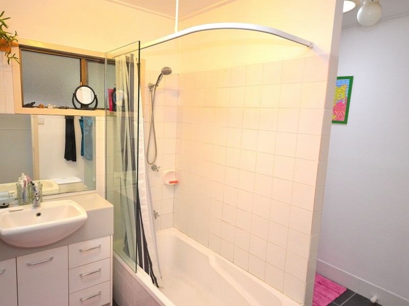 6 Hope Street, Kilcoy QLD 4515