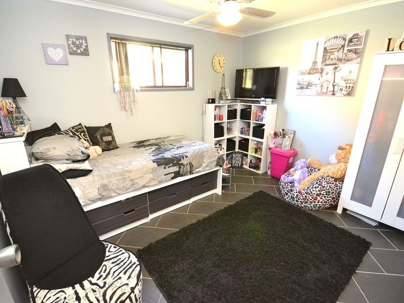 55 Canando Street, Woodford QLD 4514