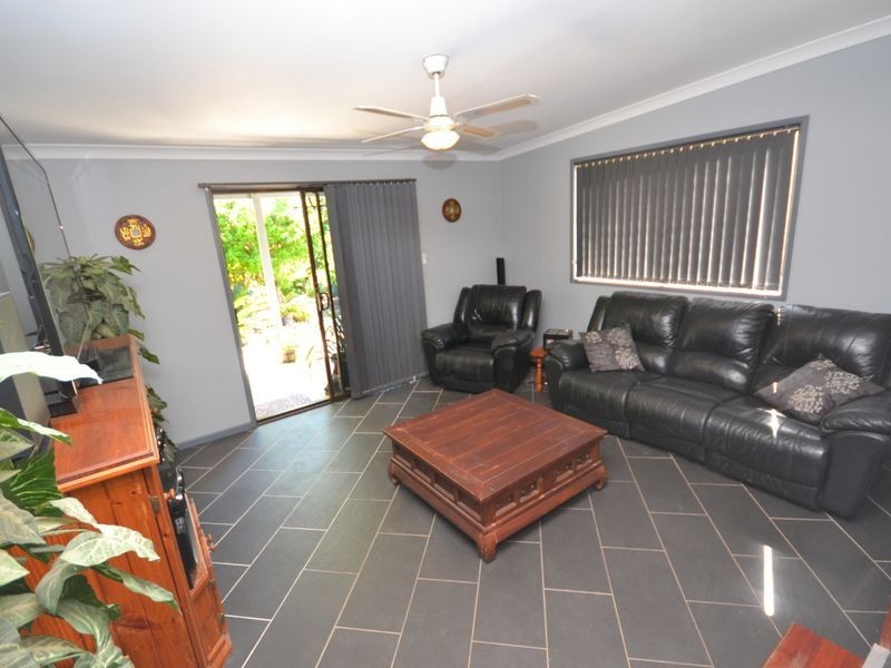 55 Canando Street, Woodford QLD 4514