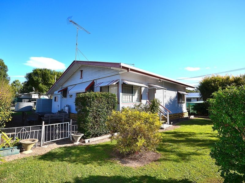 18 Colin Street, Moore QLD 4306