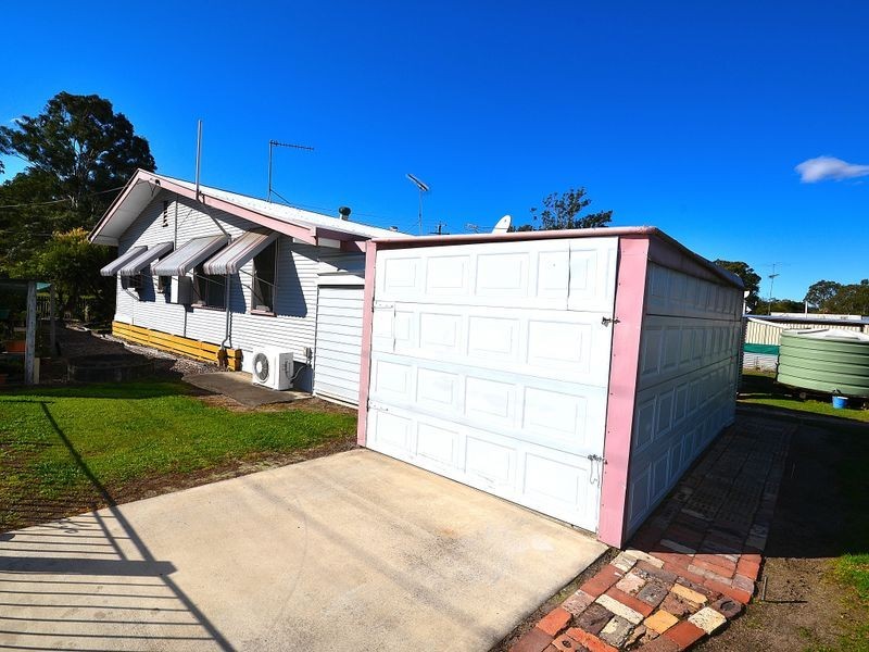 18 Colin Street, Moore QLD 4306
