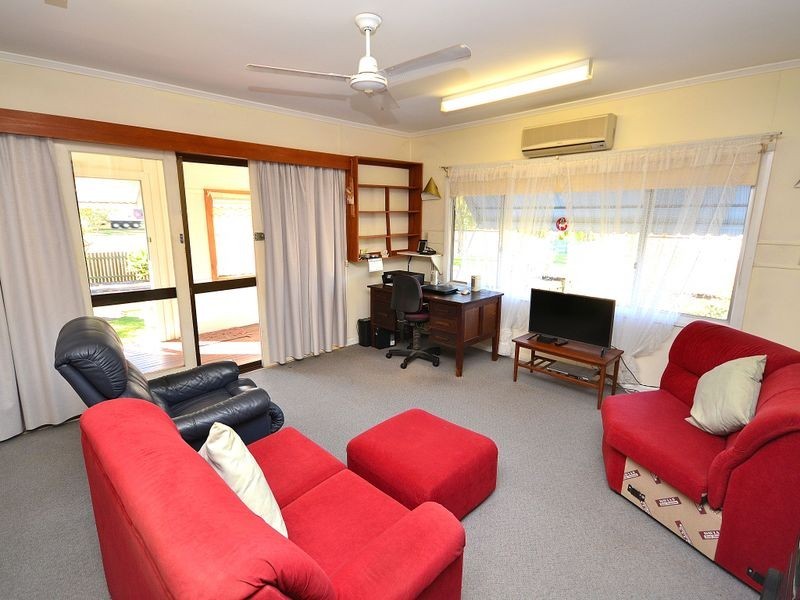 18 Colin Street, Moore QLD 4306