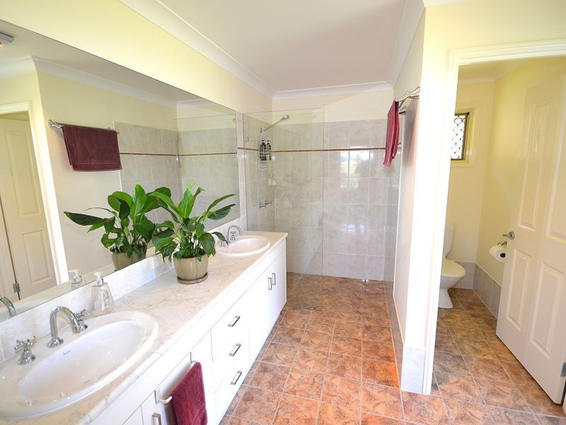 136 Park Drive, Sandy Creek QLD 4515