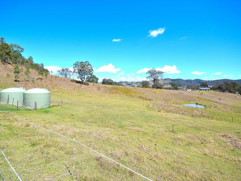 136 Park Drive, Sandy Creek QLD 4515