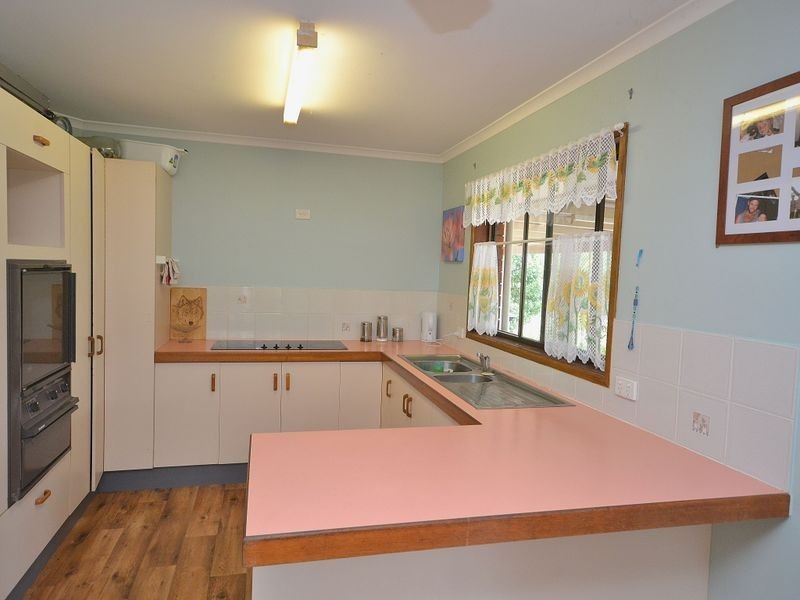14 Carmichael Court, D’aguilar QLD 4514