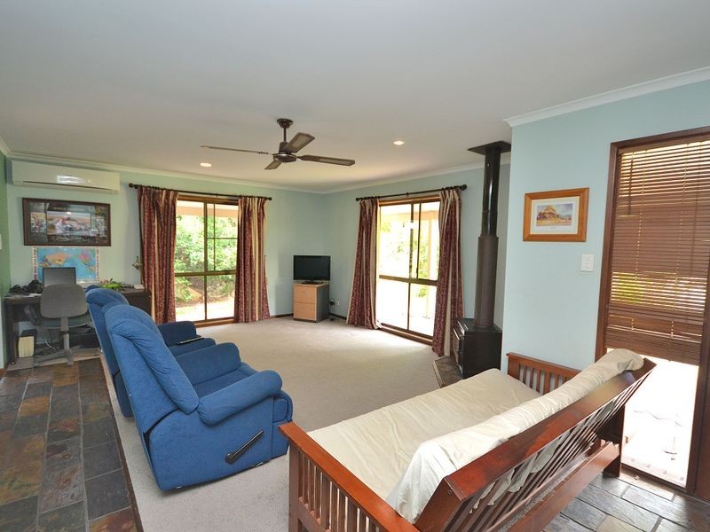 14 Carmichael Court, D’aguilar QLD 4514