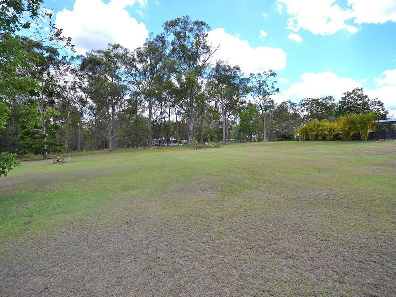 14 Carmichael Court, D’aguilar QLD 4514