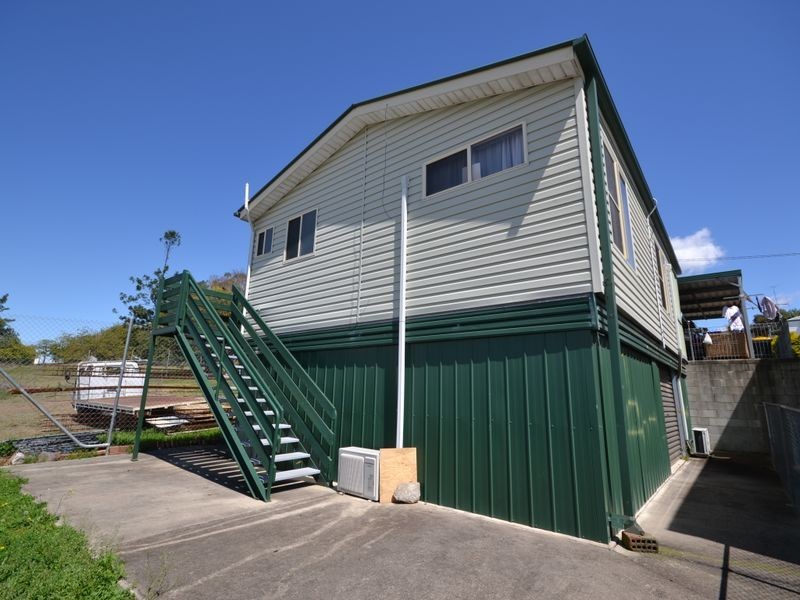 2 Pointons Lane, Kilcoy QLD 4515