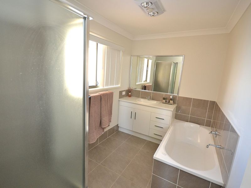 2/51 Carseldine Street, Kilcoy QLD 4515