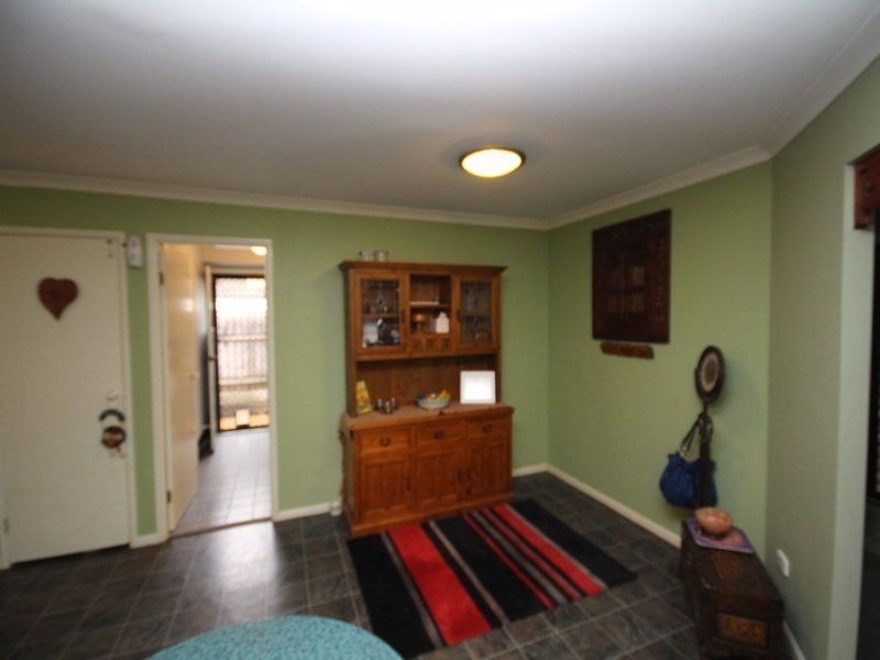 21 Paul Place, Glass House Mountains QLD 4518