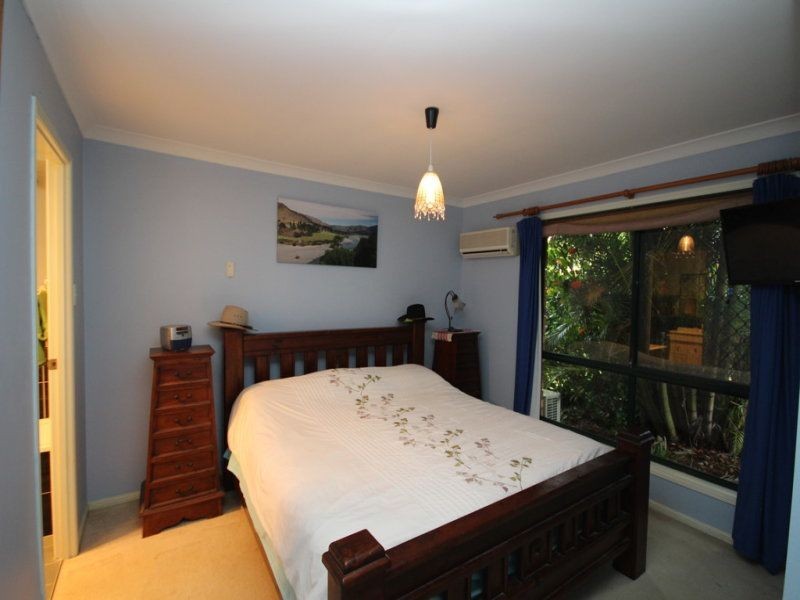 21 Paul Place, Glass House Mountains QLD 4518
