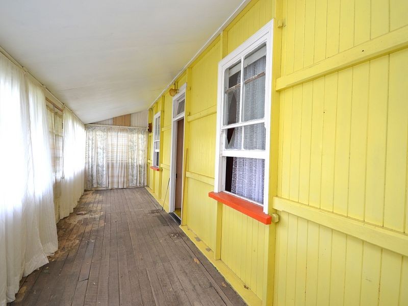 1 Webb Lane, Woodford QLD 4514