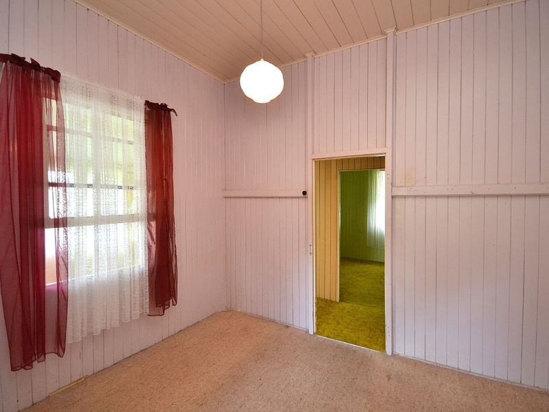 1 Webb Lane, Woodford QLD 4514