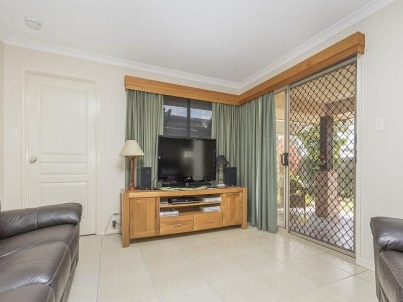 39 Akoonah Way, D’aguilar QLD 4514