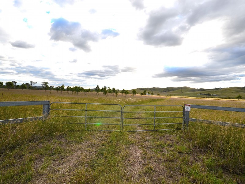 321 Spring Creek Road, Harlin QLD 4306