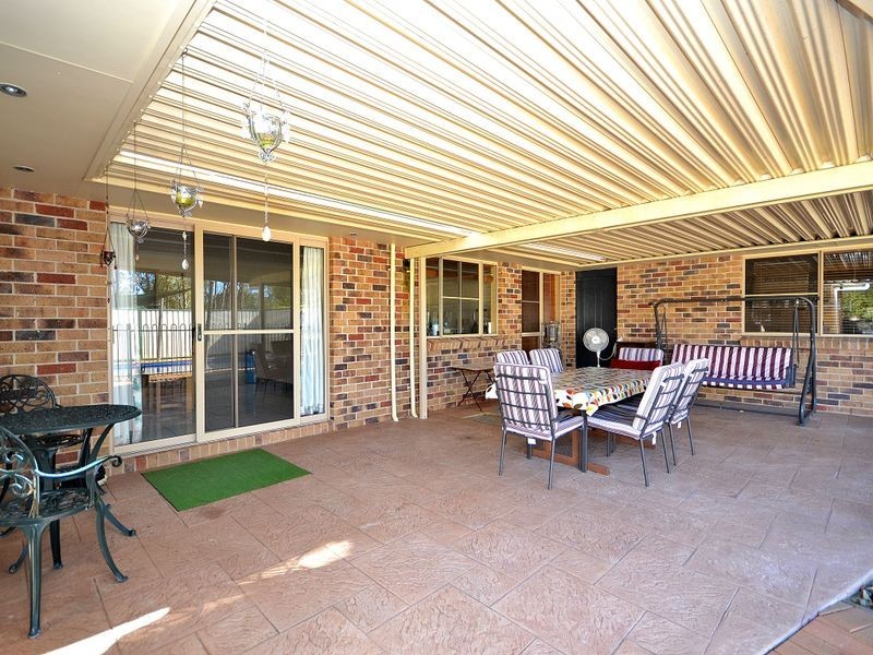 19-21 Heather Court, Woodford QLD 4514