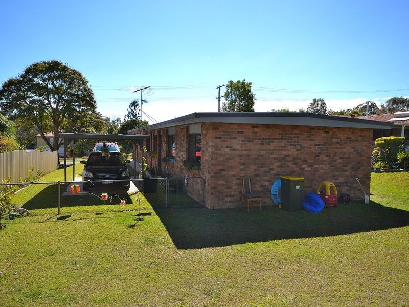 22 Peterson Road, Woodford QLD 4514