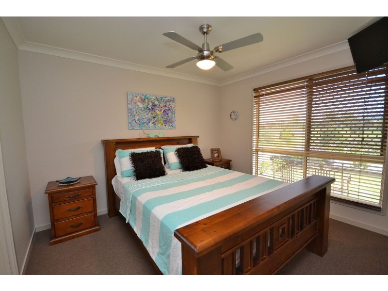 6 Akoonah Way, D’aguilar QLD 4514