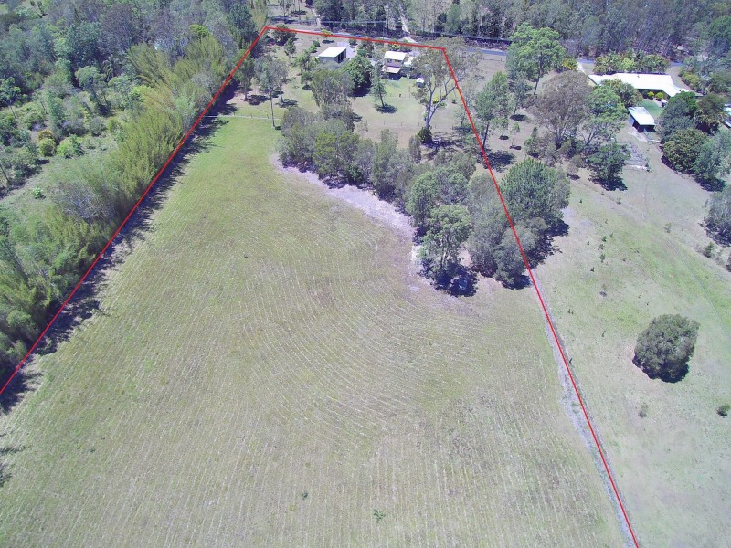 17 Mimosa Street, Woodford QLD 4514