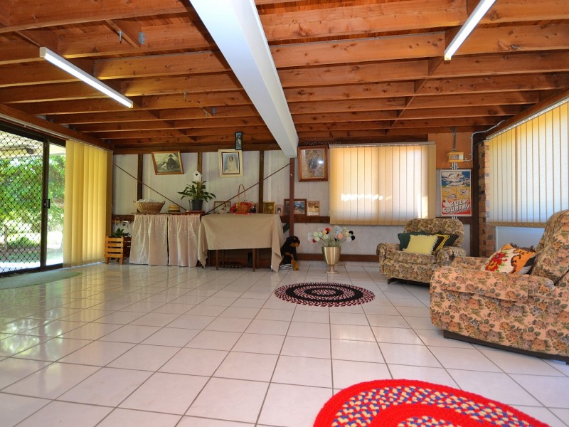 17 Mimosa Street, Woodford QLD 4514