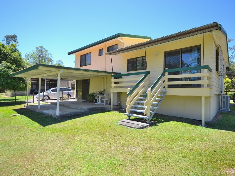 17 Mimosa Street, Woodford QLD 4514