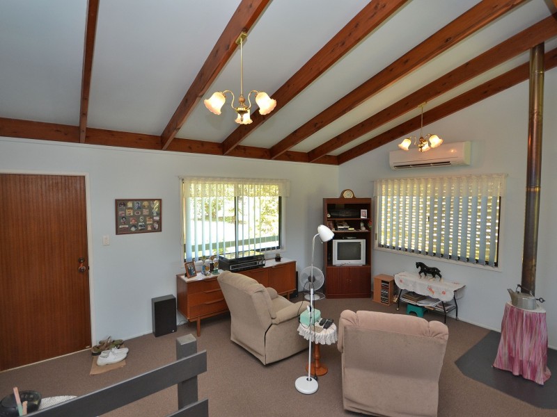 17 Mimosa Street, Woodford QLD 4514